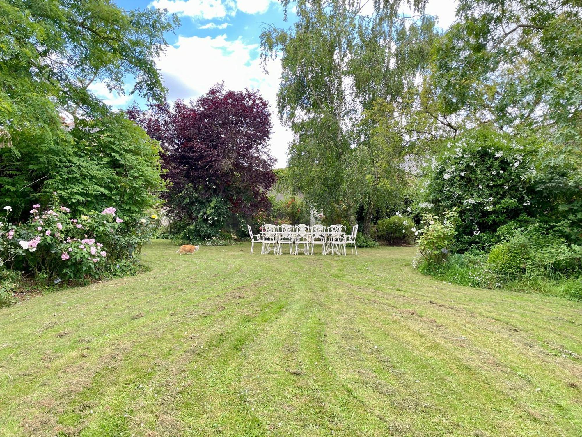 Chambre De Charme Dans Un Jardin De 1500M2 Nueil-sur-Layon 外观 照片